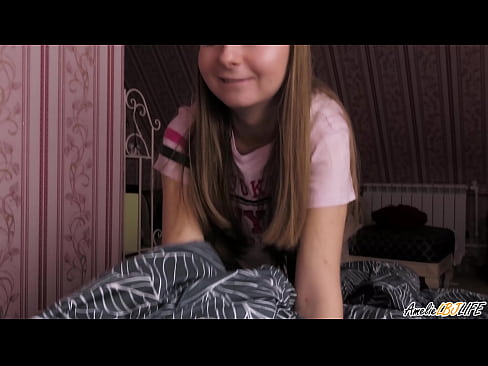 ❤️ Blonde Sucks her Best Friend Deeply και παίρνει σπέρμα στο στόμα της ️❌ Ποιότητα σεξ ❌❤